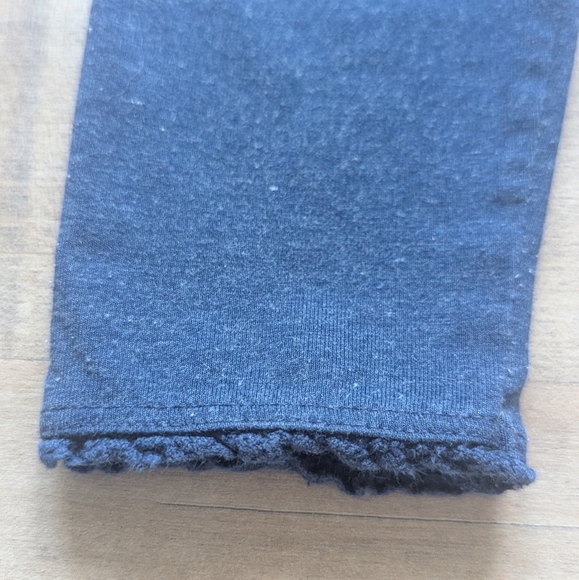 babyGAP Floral Peplum Top with Heather Blue Lace Trim Leggings Set - Size 6-12M - Picture 10 of 11